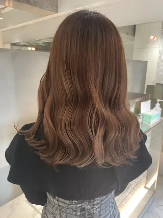 セミロング カラー 艶くすみカラー ‎/縮毛/川添桃花‎のヘアスタイル