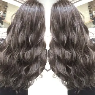 ロング カラー 井上 一平のヘアスタイル