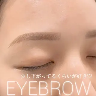 アイブロウ Madoka Mitobeの眉毛・アイブロウイメージ