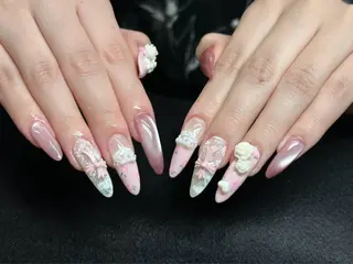 ネイル Kaka_ パラジェル、長さだしのネイルデザイン