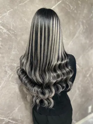 ロング RIN シールエクステのヘアスタイル