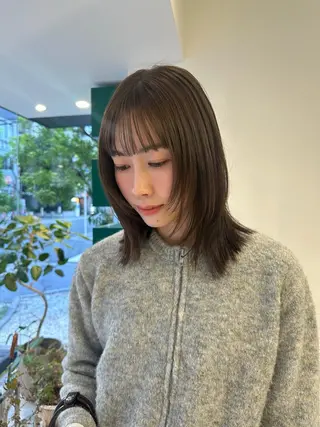 ミディアム ハイトーン/透け感 カラー🎀真香のヘアスタイル