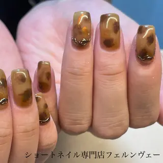 ネイル ショートネイル専門店 フェルンヴェー代々木のネイルデザイン