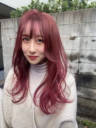 ロング 大阪ウルフカット 🐺デザインカラーのヘアスタイル