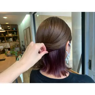 ミディアム カラー ツキダテ ユイのヘアスタイル
