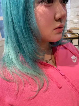 セミロング ✨ハイトーン✨艶髪 ✨髪質改善✨和田のヘアスタイル