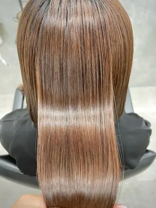 セミロング すぐ巻ける縮毛矯正 🍀勝倉　麗のヘアスタイル