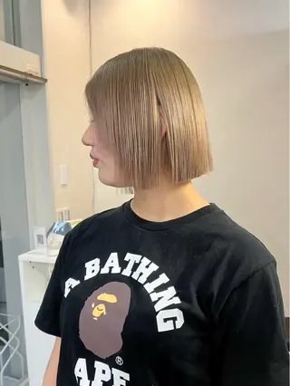 ミディアム カラー 長山 茉白のヘアスタイル