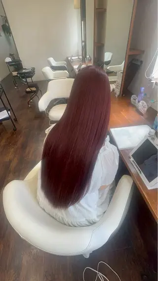 ロング ルプラボウ/ぴーす/ 縮毛矯正のヘアスタイル