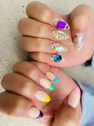 ミディアム ネイル ✴︎ Delightのネイルデザイン