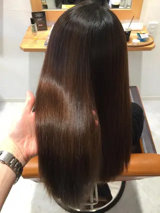 ロング カラー ツヤ髪専門美容師 桑原 和誠のヘアスタイル
