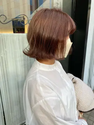 ショート カラー ヘアアレンジ 韓国🇰🇷レイヤー カットオリーブカラーのヘアスタイル