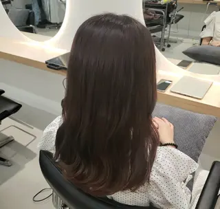 ミディアム 透明感カラー×髪質改 善✨️町田築✨️のヘアスタイル