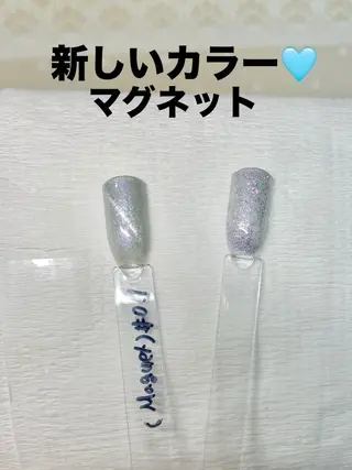 ネイル 新宿ネイルサロン ジェミディローサのネイルデザイン