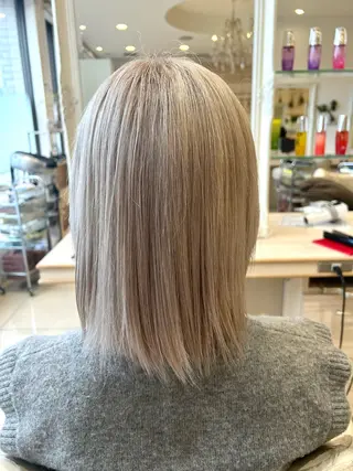 ミディアム カラー レディース募集中🎀 陸 愛夏のヘアスタイル