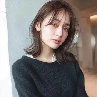 ミディアム ブリーチなし透明感 カラー✨山仲絢圭のヘアスタイル