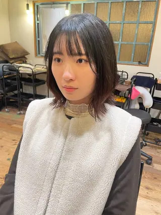 ミディアム 横田 愛梨のヘアスタイル