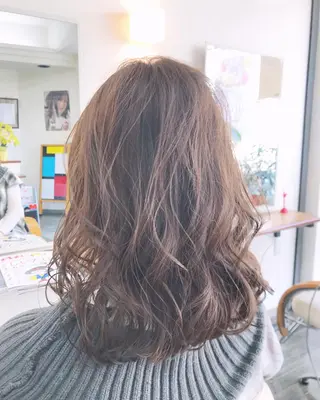 ミディアム カラー 芝 幸大のヘアスタイル