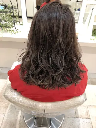 カラー 東梅田エリアカラー ヘアセットNo. 1のヘアスタイル