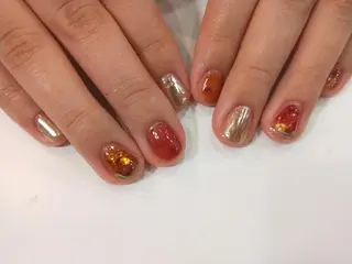 ネイル はばすみれ🎀ﾈｲﾙ 光ﾌｪｲｼｬﾙ ﾍｱのネイルデザイン
