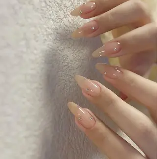 パーマ Queens マオのネイルデザイン