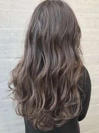 ロング カラー ヘアアレンジ 【公式】amble luxe池袋東口🩷のヘアスタイル