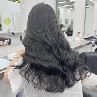 ロング カラー 韓国レイヤー&ピンク 艶髪🩶maikoのヘアスタイル