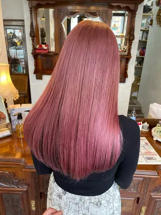 ミディアム カラー FAVOR 警固店所属・まつお ゆいのヘアスタイル