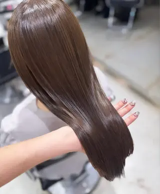 ロング カラー パーマ ヘアアレンジ 透明感/オリーブ/ グレージュ/YUKAのヘアスタイル