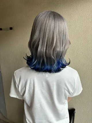 ミディアム カラー 森岡 紗羽のヘアスタイル