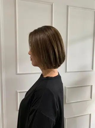 ショート カラー 日野 めぐみのヘアスタイル