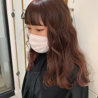 セミロング カラー ウスイ ハルカのヘアスタイル