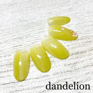 ネイル dandelion ダンデライオンのネイルデザイン