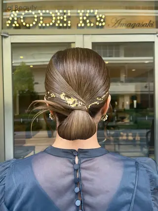ルナ｜縮毛矯正 ×デザインカラー🥝のヘアスタイル