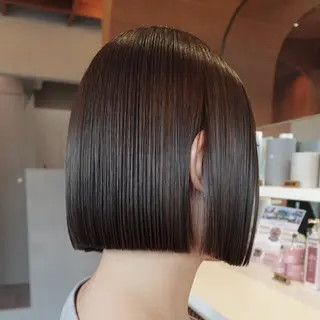 ショート ボブ／艶カラー ❣️マナミのヘアスタイル
