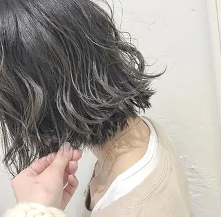 ミディアム カラー 荒川 ひなの 新川崎のヘアスタイル