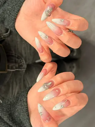 ネイル Tini ANA.CHUOのネイルデザイン