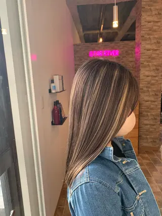 ロング 吉田 聡一のヘアスタイル