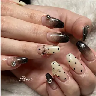 ネイル revia所属・ERI Nailistのネイルデザイン