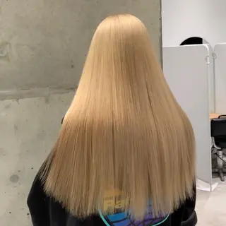 ロング カラー れい🫧 ハイトーン特化のヘアスタイル