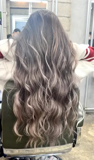 ロング 小川 修平のヘアスタイル