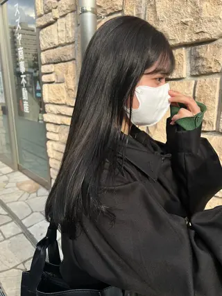 ロング カラー miku 三ノ輪のヘアスタイル