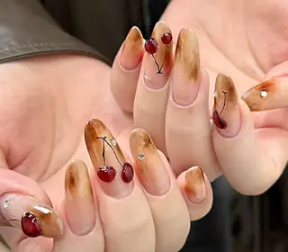 ネイル Pure&Rich Nailのネイルデザイン