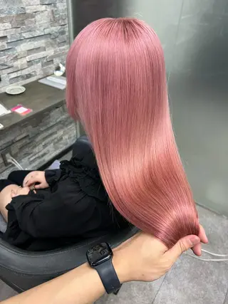 セミロング 艶髪ハイトーンカラー ☆MASAのヘアスタイル