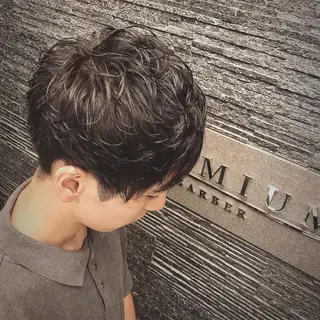 ショート パーマ メンズ 山田 哲平のヘアスタイル