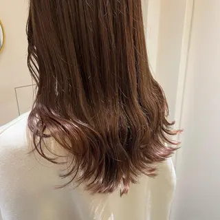 セミロング クルミ🤍推し活 🎀ピンクカラーのヘアスタイル