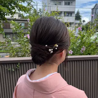 ミディアム ヘアアレンジ PUREE  de FLEURS所属・本田 茜のヘアスタイル