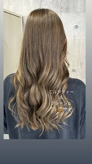 セミロング カラー 🥣ケアブリーチカ ラーTakato🥛のヘアスタイル