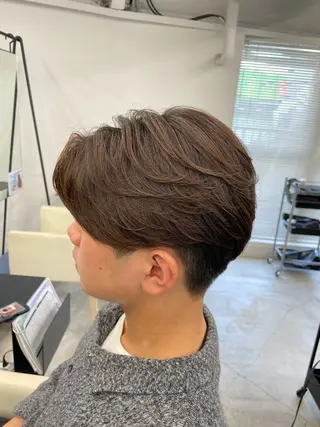 メンズ 韓国風パーマ特化 篠崎優也翔のヘアスタイル