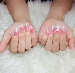 ネイル W·mai nail 関内のネイルデザイン